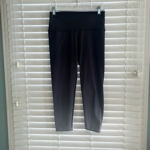 Aerie-chill play move, Ombré black leggings. Size medium